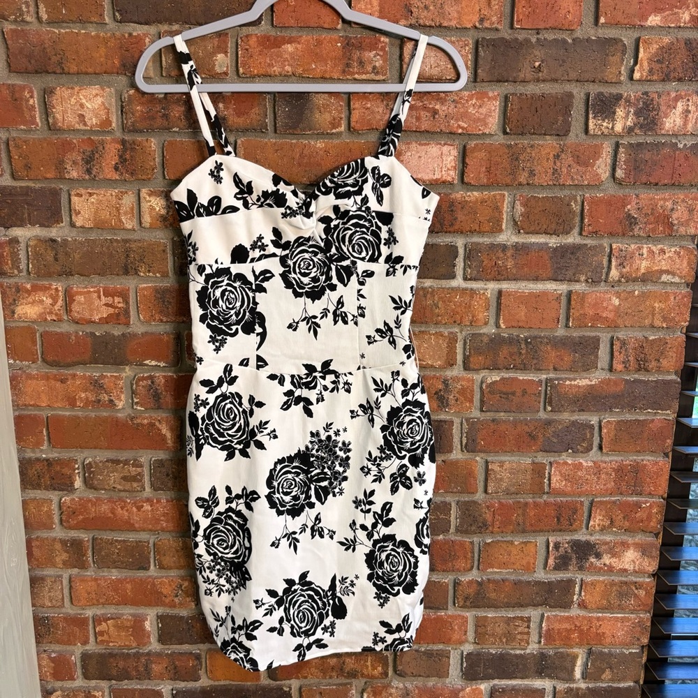 B. Smart juniors vintage floral formal HOCO mini dress black/white 3/4
